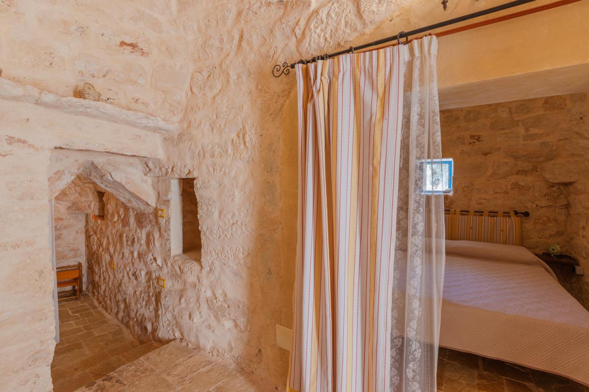 Trullo Tarantini Con Piscina Privata Apartment Latiano Екстериор снимка