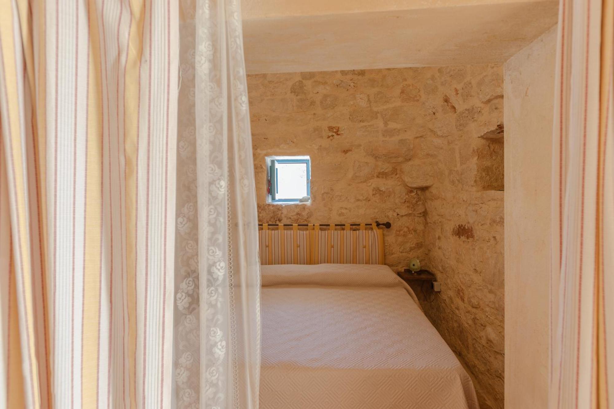 Trullo Tarantini Con Piscina Privata Apartment Latiano Екстериор снимка