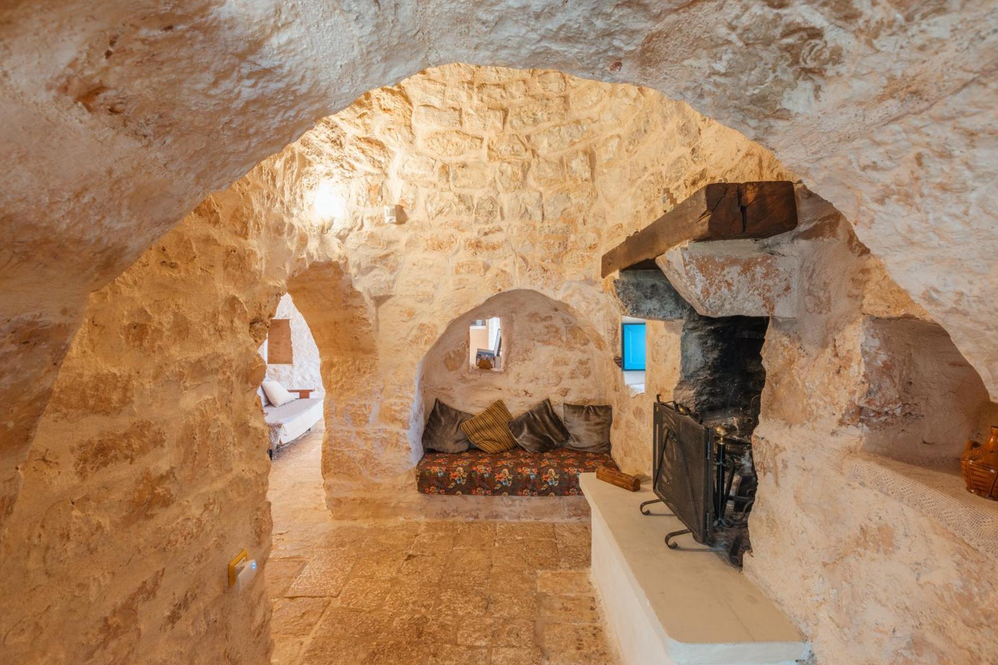 Trullo Tarantini Con Piscina Privata Apartment Latiano Екстериор снимка
