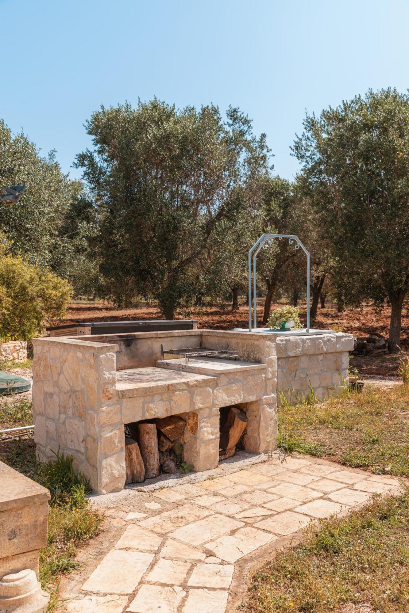 Trullo Tarantini Con Piscina Privata Apartment Latiano Екстериор снимка